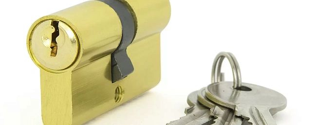 Что делать если сломался ключ в дверном замке: все возможные способы